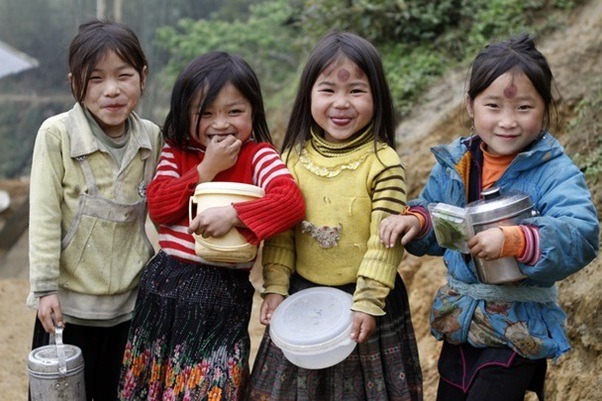 Kids in Sapa